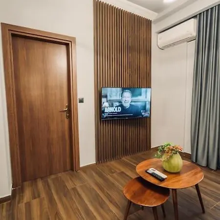Individualliving 1 Excellent Location !!! Apartament