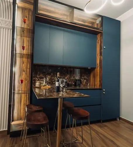 Individualliving 1 Excellent Location !!! *