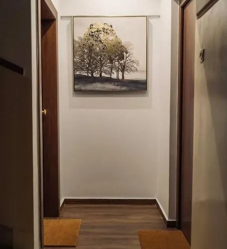 Individualliving 1 Excellent Location !!! Apartment *